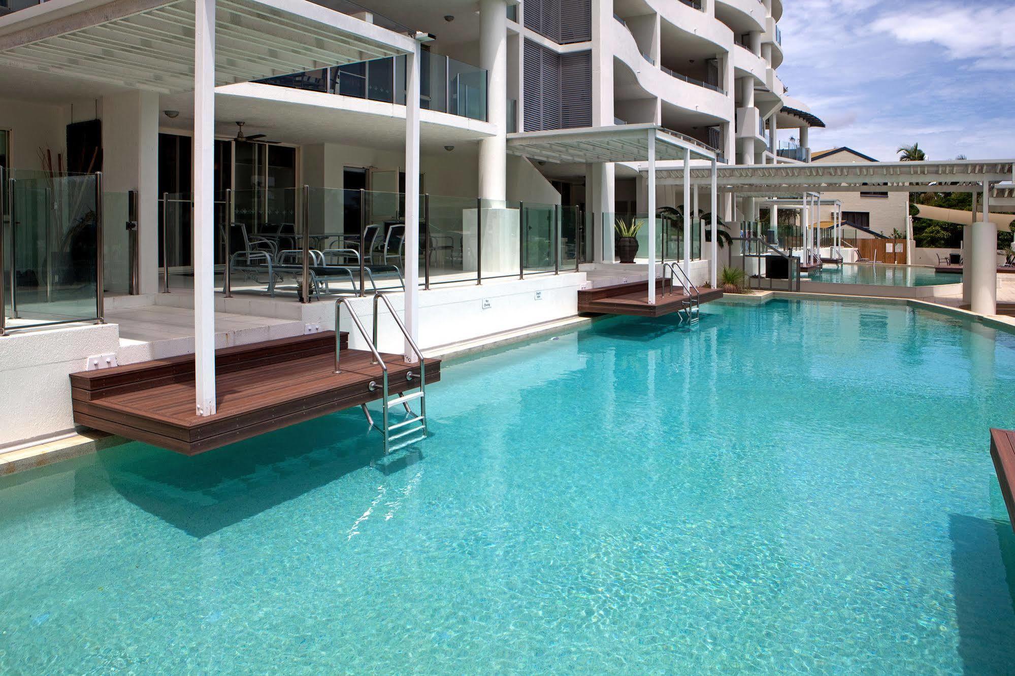 Waters Edge Apartment Кернс Екстериор снимка